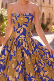 Koninklijk blauwe A-lijn strapless gerimpelde bloemenprint midi jurk