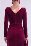 Donkergroene bodycon fluwelen V-hals lange mouwen Moeder van de bruid jurk met split