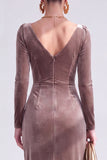 Donkergroene bodycon fluwelen V-hals lange mouwen Moeder van de bruid jurk met split