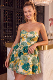 Groene bloemen strapless A-lijn gelaagde korte homecomingjurk met ruches