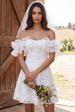 Off-the-shoulder rucherige korte mouwen ivoor A-lijn kant bruidsdouchejurk