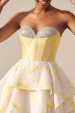 Gele A-lijn korset Sweetheart bedrukte Homecoming jurk met Strass-stenen