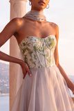Lichtgrijs korset A-lijn organza strapless lange formele jurk met halsdoek