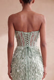 Saliegroen korset Zeemeermin strapless gevederde pailletten lange formele jurk met strik