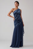 Marineblauwe fluweel Eén schouder asymmetrische chiffon zeemeermin met gerimpelde moeder van de bruid jurk