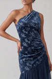 Marineblauwe fluweel Eén schouder asymmetrische chiffon zeemeermin met gerimpelde moeder van de bruid jurk
