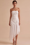 Strapless witte bloemen-geappliqueerde verlovingsjurk met hoge tot lage zoom