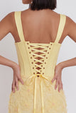 Lichtgele korsetparels bloemenapplicaties Dikke bandjes Bodycon korte homecomingjurk