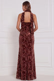 Espresso Burnout fluweel strapless schede lange bruidsmeisjesjurk met halsdoek