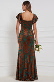Brown Burnout Velvet Schede Vierkante Hals, Flutter Mouwen Lange Bruidsmeisjesjurk met zijsplit