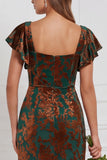 Brown Burnout Velvet Schede Vierkante Hals, Flutter Mouwen Lange Bruidsmeisjesjurk met zijsplit