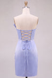 Lichtblauwe strapless satijnen korte homecomingjurk met strikdetail