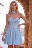 Geel A-lijn parelmoer trim strapless chiffon korte homecoming jurk met sjaal