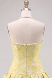 Botergele Bloemen Jacquard Halter Korte Homecoming Jurk met Parelmoer versieringen