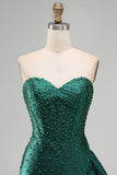 Donkergroene Bodycon korset met kralenparels asymmetrische ruchezoom Homecoming jurk