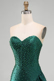 Donkergroene Bodycon korset met kralenparels asymmetrische ruchezoom Homecoming jurk