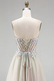 Dusty Rose Floral Appliques Rhinestone korset tule A-lijn strapless lange galajurk met split