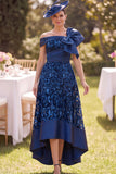 Off-the-shoulder marineblauw, laag laag kant satijn A-lijn moeder van de bruid jurk met grote strik