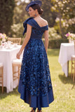 Off-the-shoulder marineblauw, laag laag kant satijn A-lijn moeder van de bruid jurk met grote strik