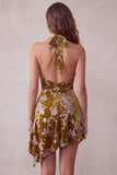 Mosterdgoud fluwelen halter met fluweelprint asymmetrisch hoog laag kort cocktailjurk