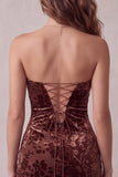 Chocolates Bodycon strapless fluwelen bloemen korte cocktailjurk met ruches