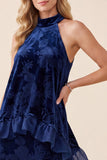 Marineblauwe A-lijn halter fluwelen maxi formele jurk met ruches