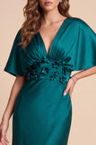 Peacock Green Sheath V-hals Flutter Mouwen Satijn Maxi Formele Jurk met 3D Bloem