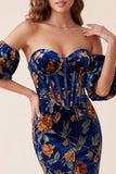 Donkerblauwe fluwelen korset met zeemeerminprint strapless maxi formele jurk met afneembare pofmouwen