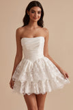 Witte gerimpelde strapless gelaagde kanten Baskische taille satijn kort wit jurkje