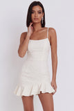Witte Bodycon vierkante hals met ruches en korte kleine witte jurk