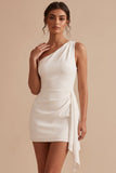 Witte bodycon asymmetrisch met één schouder gerimpeld kort wit jurkje