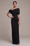 Zwarte schede asymmetrische off-shoulder gerimpelde maxi formele jurk