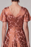 Roodbruine A-lijn V-hals satijn midi jurk Mother of the Bride met fladderende mouwen
