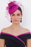 Fuchsia Sinamay Birdcage Veil 3D Stoffen Bloem Fascinatorhoed met Veer