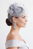 Fuchsia Sinamay Birdcage Veil 3D Stoffen Bloem Fascinatorhoed met Veer