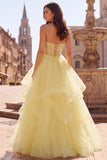 Gele baljurk korset strapless parels met lagen en lange baljurk met ruches