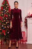 Bordeauxrode fluweel A-lijn parels hoge geraffe mockneck midi kerstfeestjurk met 3/4 mouwen