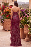 Bordeauxrode pailletten meermin strapless maxijurk met ruchesplit