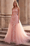 Roze A-lijn geborduurde pailletten strapless lange galajurk met tule drapering