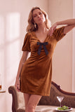 Donkergroene fluwelen bodycon V-hals pof korte mouwen korte kerstjurk met strik