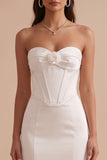 Witte korset Zeemeermin Satijn strapless lange trouwjurk met 3D-bloem