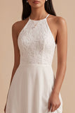 Witte A-lijn halter chiffon kant uitgesneden lange trouwjurk