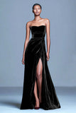 Strapless bordeauxrode fluwelen A-lijn formele jurk met split