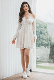 Off the Shoulder Lace Little White Dress met lange mouwen