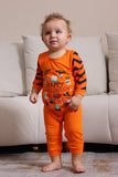 Oranje Halloween familie bijpassende pyjamaset