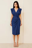Olijfkleurige bodycon midi-jurk met v-hals met ruches