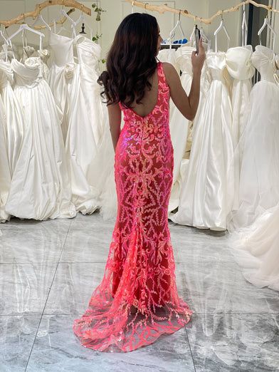 Oranje charmante zeemeermin diepe V-hals sprankelende pailletten Prom jurk met borduurwerk