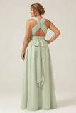 Dusty Sage A Line halter Chiffon geplooide lange plusmaat bruidsmeisjesjurk met split