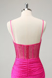 Fuchsia Bodycon Spaghettibandjes Korte Homecoming Jurk met Ruches en Kralen