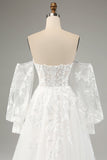 Witte A Line Tule Lange Mouwen Trouwjurk met Appliques Lace